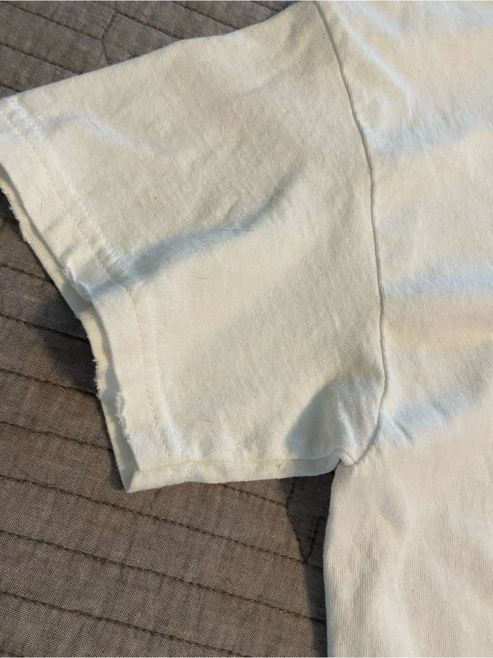 Graphic Tee - White - Picture 4 of 6